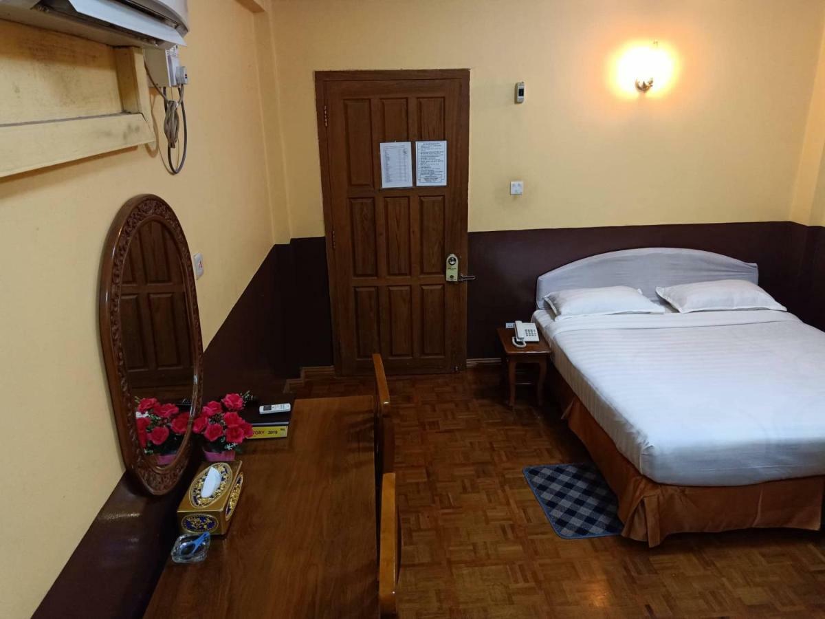 San Yar Shwe Pyi Hotel Yangon Exterior photo